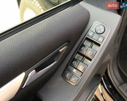 Чорний Мерседес Б-клас, об'ємом двигуна 1.7 л та пробігом 261 тис. км за 6900 $, фото 12 на Automoto.ua