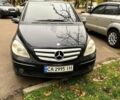 Черный Мерседес Б-класс, объемом двигателя 2 л и пробегом 270 тыс. км за 5700 $, фото 1 на Automoto.ua