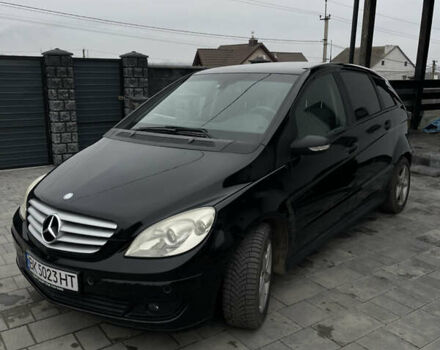 Чорний Мерседес Б-клас, об'ємом двигуна 2.03 л та пробігом 254 тис. км за 6700 $, фото 2 на Automoto.ua