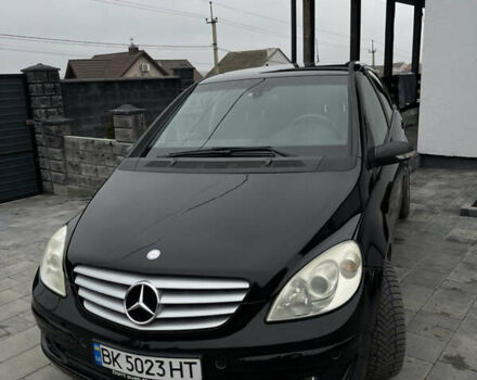 Чорний Мерседес Б-клас, об'ємом двигуна 2.03 л та пробігом 254 тис. км за 6700 $, фото 1 на Automoto.ua