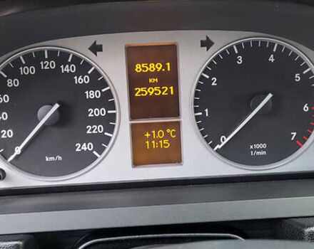 Чорний Мерседес Б-клас, об'ємом двигуна 2.04 л та пробігом 290 тис. км за 5100 $, фото 8 на Automoto.ua