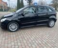Черный Мерседес Б-класс, объемом двигателя 1.7 л и пробегом 220 тыс. км за 6800 $, фото 1 на Automoto.ua