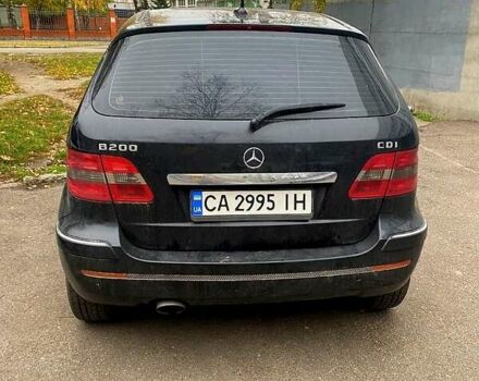 Черный Мерседес Б-класс, объемом двигателя 2 л и пробегом 270 тыс. км за 5700 $, фото 3 на Automoto.ua