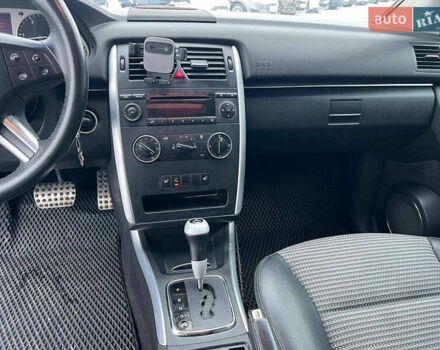 Черный Мерседес Б-класс, объемом двигателя 2 л и пробегом 265 тыс. км за 6990 $, фото 25 на Automoto.ua
