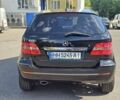Черный Мерседес Б-класс, объемом двигателя 1.7 л и пробегом 90 тыс. км за 7900 $, фото 3 на Automoto.ua