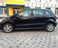Чорний Мерседес Б-клас, об'ємом двигуна 1.7 л та пробігом 220 тис. км за 7000 $, фото 2 на Automoto.ua