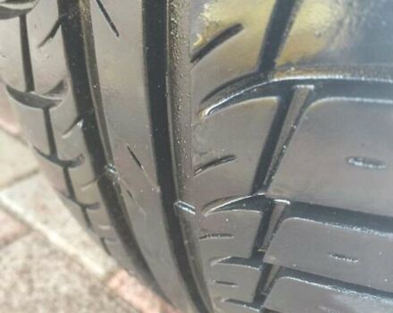 Черный Мерседес Б-класс, объемом двигателя 2 л и пробегом 278 тыс. км за 6000 $, фото 2 на Automoto.ua