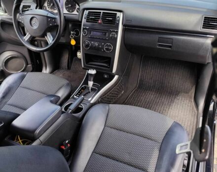 Черный Мерседес Б-класс, объемом двигателя 1.7 л и пробегом 170 тыс. км за 7200 $, фото 9 на Automoto.ua