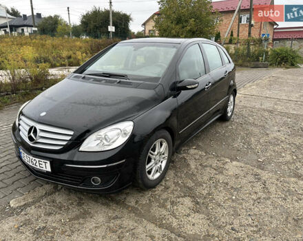 Чорний Мерседес Б-клас, об'ємом двигуна 2 л та пробігом 223 тис. км за 8000 $, фото 2 на Automoto.ua