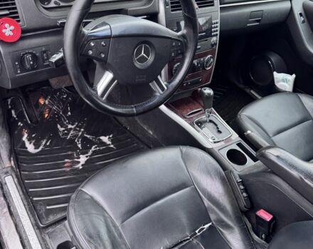 Черный Мерседес Б-класс, объемом двигателя 2 л и пробегом 360 тыс. км за 2699 $, фото 8 на Automoto.ua