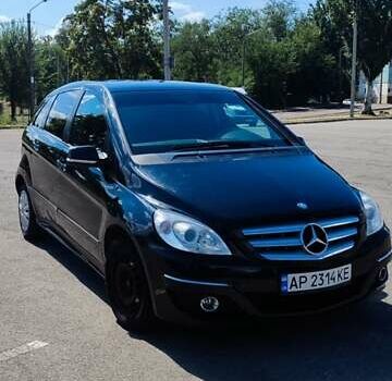 Черный Мерседес Б-класс, объемом двигателя 1.9 л и пробегом 245 тыс. км за 6800 $, фото 5 на Automoto.ua