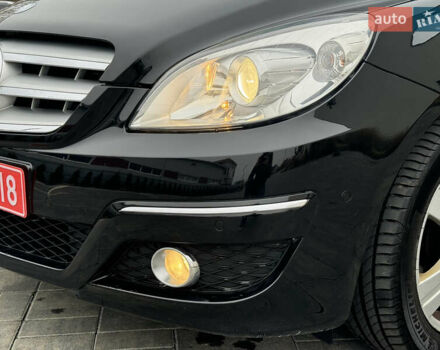 Черный Мерседес Б-класс, объемом двигателя 1.7 л и пробегом 197 тыс. км за 7800 $, фото 8 на Automoto.ua