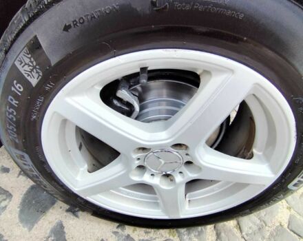 Черный Мерседес Б-класс, объемом двигателя 1.7 л и пробегом 170 тыс. км за 7200 $, фото 6 на Automoto.ua