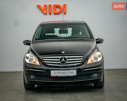 Чорний Мерседес Б-клас, об'ємом двигуна 1.7 л та пробігом 138 тис. км за 8366 $, фото 4 на Automoto.ua
