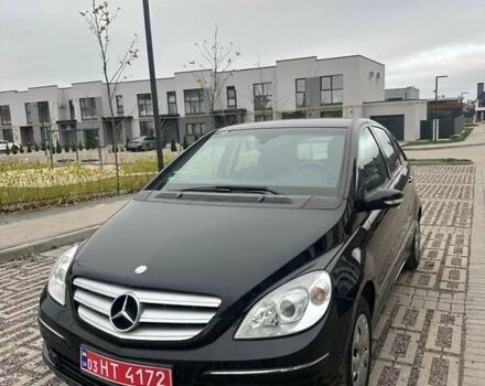 Чорний Мерседес Б-клас, об'ємом двигуна 1.7 л та пробігом 203 тис. км за 7500 $, фото 3 на Automoto.ua