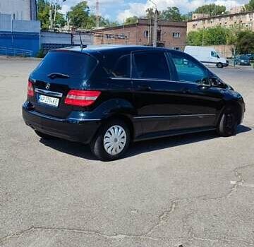 Черный Мерседес Б-класс, объемом двигателя 1.9 л и пробегом 245 тыс. км за 6800 $, фото 4 на Automoto.ua