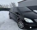 Черный Мерседес Б-класс, объемом двигателя 2 л и пробегом 130 тыс. км за 2450 $, фото 1 на Automoto.ua