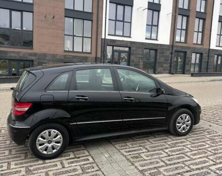 Чорний Мерседес Б-клас, об'ємом двигуна 1.7 л та пробігом 203 тис. км за 7500 $, фото 11 на Automoto.ua