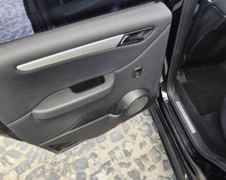 Черный Мерседес Б-класс, объемом двигателя 1.7 л и пробегом 170 тыс. км за 7200 $, фото 14 на Automoto.ua