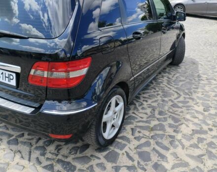 Черный Мерседес Б-класс, объемом двигателя 1.7 л и пробегом 170 тыс. км за 7200 $, фото 4 на Automoto.ua