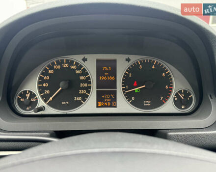 Черный Мерседес Б-класс, объемом двигателя 1.7 л и пробегом 197 тыс. км за 7800 $, фото 34 на Automoto.ua