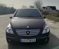 Черный Мерседес Б-класс, объемом двигателя 1.99 л и пробегом 250 тыс. км за 7200 $, фото 1 на Automoto.ua