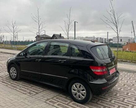 Чорний Мерседес Б-клас, об'ємом двигуна 1.7 л та пробігом 203 тис. км за 7500 $, фото 6 на Automoto.ua