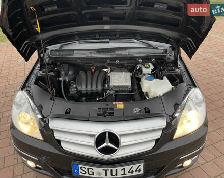 Черный Мерседес Б-класс, объемом двигателя 1.7 л и пробегом 158 тыс. км за 6900 $, фото 25 на Automoto.ua