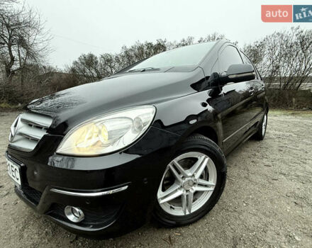 Черный Мерседес Б-класс, объемом двигателя 2.03 л и пробегом 205 тыс. км за 6999 $, фото 13 на Automoto.ua