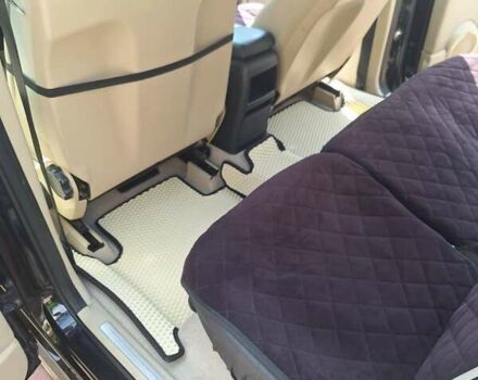 Черный Мерседес Б-класс, объемом двигателя 1.99 л и пробегом 253 тыс. км за 6500 $, фото 6 на Automoto.ua