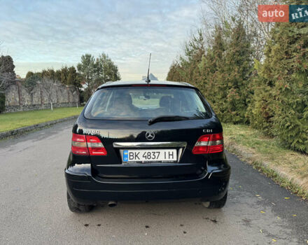 Черный Мерседес Б-класс, объемом двигателя 2 л и пробегом 264 тыс. км за 6500 $, фото 7 на Automoto.ua