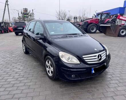 Черный Мерседес Б-класс, объемом двигателя 2 л и пробегом 360 тыс. км за 2699 $, фото 2 на Automoto.ua