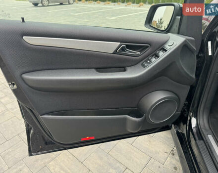 Черный Мерседес Б-класс, объемом двигателя 1.7 л и пробегом 197 тыс. км за 7800 $, фото 24 на Automoto.ua