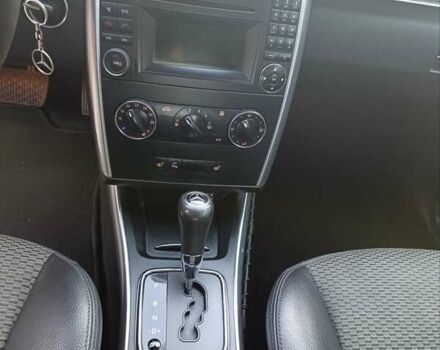 Черный Мерседес Б-класс, объемом двигателя 1.99 л и пробегом 236 тыс. км за 7799 $, фото 14 на Automoto.ua