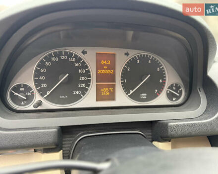 Черный Мерседес Б-класс, объемом двигателя 2.03 л и пробегом 205 тыс. км за 6999 $, фото 11 на Automoto.ua