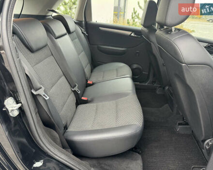 Черный Мерседес Б-класс, объемом двигателя 1.7 л и пробегом 197 тыс. км за 7800 $, фото 20 на Automoto.ua