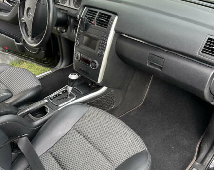 Черный Мерседес Б-класс, объемом двигателя 1.99 л и пробегом 206 тыс. км за 7000 $, фото 3 на Automoto.ua