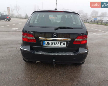 Черный Мерседес Б-класс, объемом двигателя 1.7 л и пробегом 204 тыс. км за 8300 $, фото 45 на Automoto.ua
