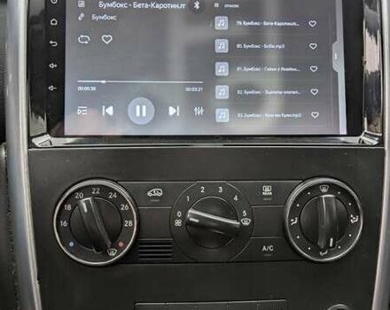 Черный Мерседес Б-класс, объемом двигателя 1.7 л и пробегом 234 тыс. км за 8500 $, фото 9 на Automoto.ua