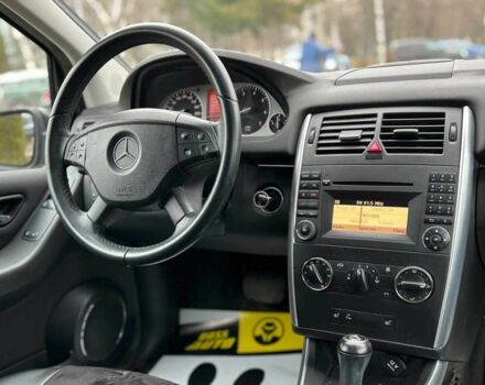 Черный Мерседес Б-класс, объемом двигателя 1.7 л и пробегом 142 тыс. км за 8999 $, фото 17 на Automoto.ua