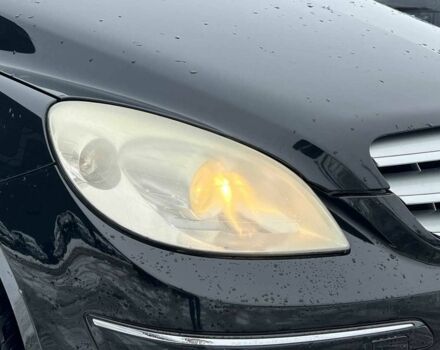 Чорний Мерседес Б-клас, об'ємом двигуна 2.1 л та пробігом 265 тис. км за 6990 $, фото 12 на Automoto.ua