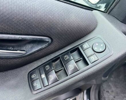 Чорний Мерседес Б-клас, об'ємом двигуна 2.1 л та пробігом 265 тис. км за 6990 $, фото 15 на Automoto.ua