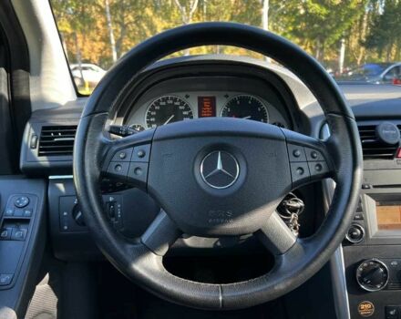 Мерседес Б-класс 2009 в Львове на Automoto.ua Черный Мерседес Б-класс, объемом двигателя 1.7 л и пробегом 213 тыс. км за 7650 $, фото 15 на Automoto.ua