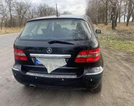 Черный Мерседес Б-класс, объемом двигателя 1.7 л и пробегом 198 тыс. км за 7850 $, фото 1 на Automoto.ua