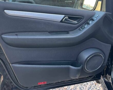 Мерседес Б-клас 2009 у Коломые на Automoto.ua Чорний Мерседес Б-клас, об'ємом двигуна 2 л та пробігом 218 тис. км за 7600 $, фото 23 на Automoto.ua