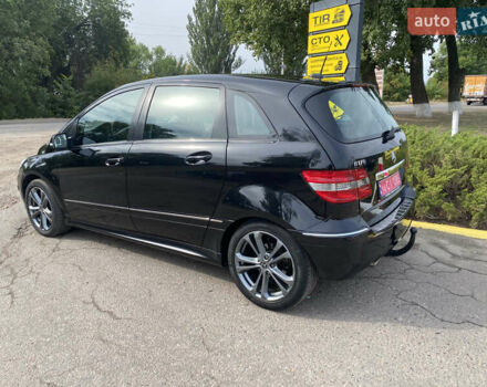 Черный Мерседес Б-класс, объемом двигателя 1.7 л и пробегом 204 тыс. км за 8300 $, фото 35 на Automoto.ua