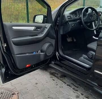 Чорний Мерседес Б-клас, об'ємом двигуна 1.5 л та пробігом 230 тис. км за 7500 $, фото 14 на Automoto.ua