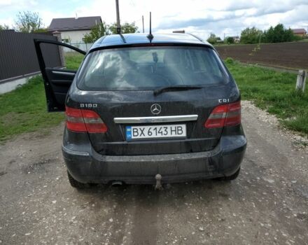 Черный Мерседес Б-класс, объемом двигателя 2 л и пробегом 360 тыс. км за 6700 $, фото 4 на Automoto.ua