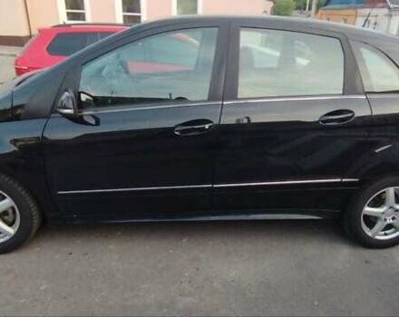 Черный Мерседес Б-класс, объемом двигателя 2.03 л и пробегом 256 тыс. км за 6500 $, фото 2 на Automoto.ua