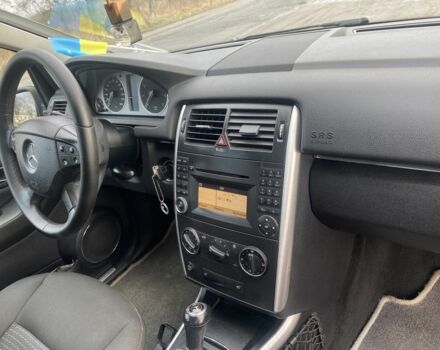 Черный Мерседес Б-класс, объемом двигателя 1.7 л и пробегом 198 тыс. км за 7850 $, фото 4 на Automoto.ua